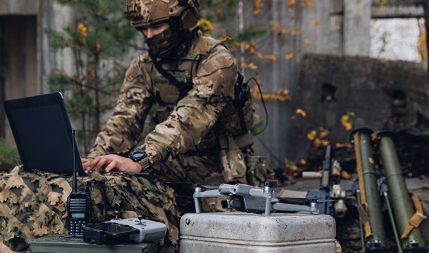 Operator drona