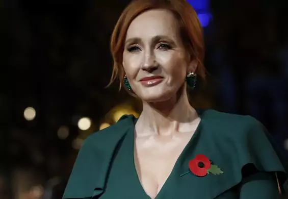 J.K. Rowling odpowiada na zarzuty o transfobię, pokazując jeszcze więcej transfobii