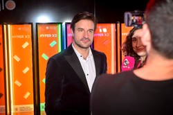 Antek Królikowski miał grać w serialu "Bracia". Stramowski: Gdyby zagrał...