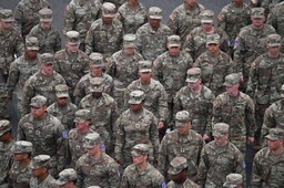 nowe zasady poboru do wojska w usa. na wojnę ma pójść więcej młodych