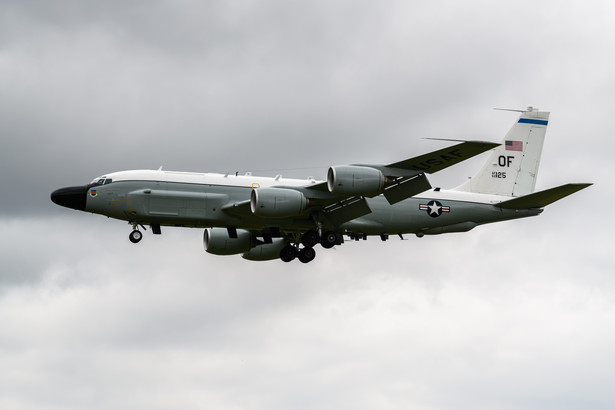 RC-135W Rivet Joint może być skierowany do monitorowania przestrzeni powietrznej nad Izraelem