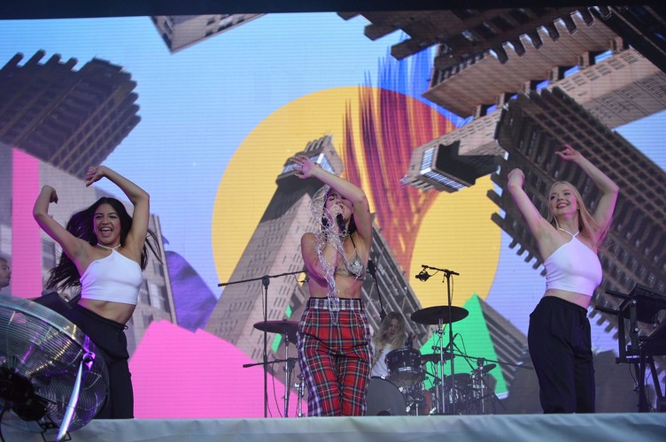 Dua Lipa podczas Orange Warsaw Festival. 1 czerwca 2018