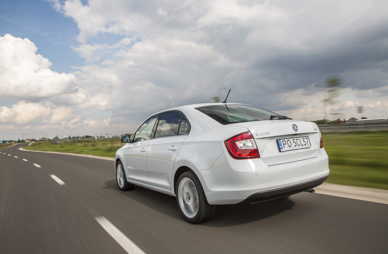 Skoda Rapid 1.0 TSI Style | Test