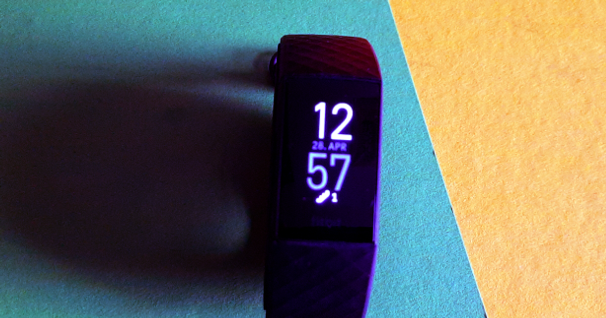 Fitbit Charge 4 im Test FitnessTracker mit GPS TechStage
