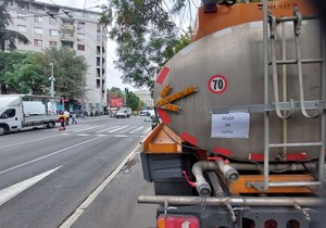 Postavljene cisterne za vodu