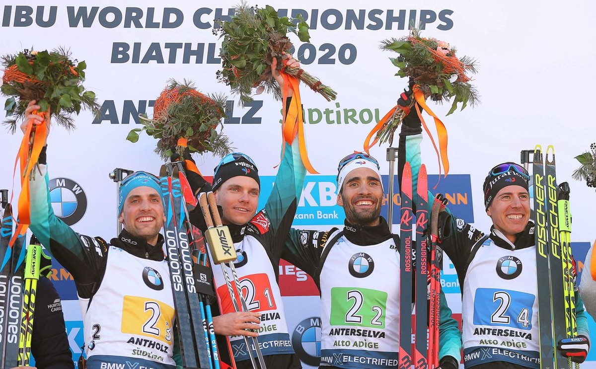 Francja - złoci medaliści MŚ w biathlonie