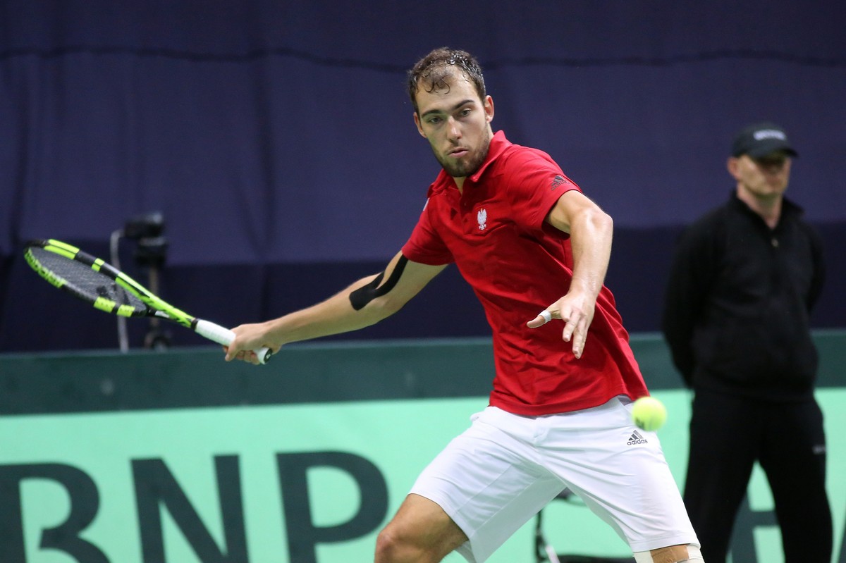 Porażka Janowicza w 1. rundzie turnieju ATP w Bazylei