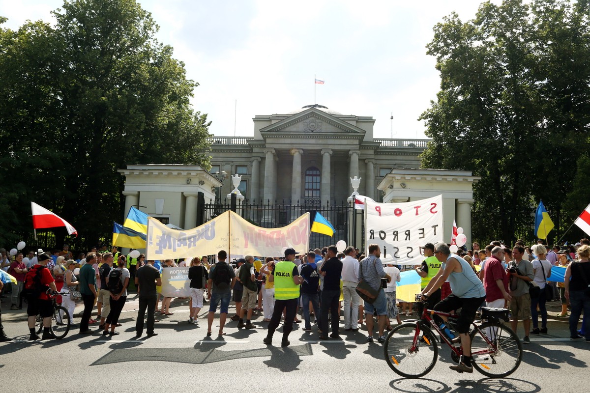 Manifestacja proukraińskich aktywistów w Warszawie