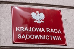 KRS kontra Iustitia. “Działalność stowarzyszenia zagrożeniem dla obywateli”