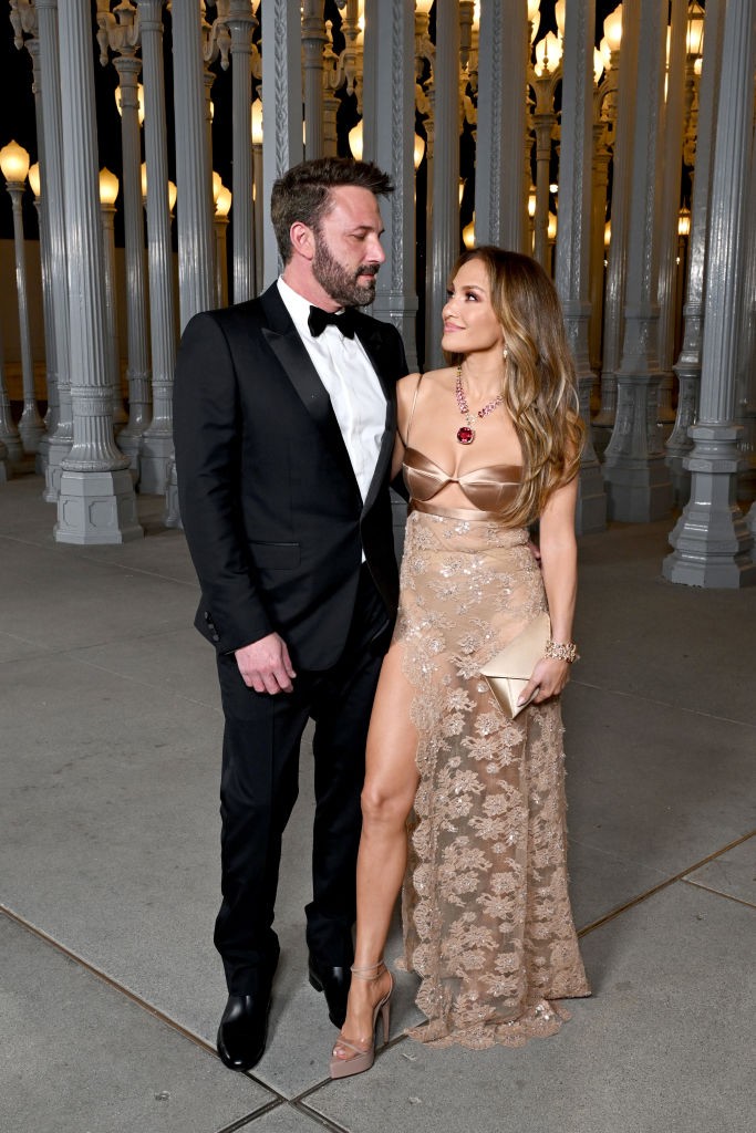 A Gucci-ruhás Jennifer Lopez és Ben Affleck mindenkit túlragyogtak