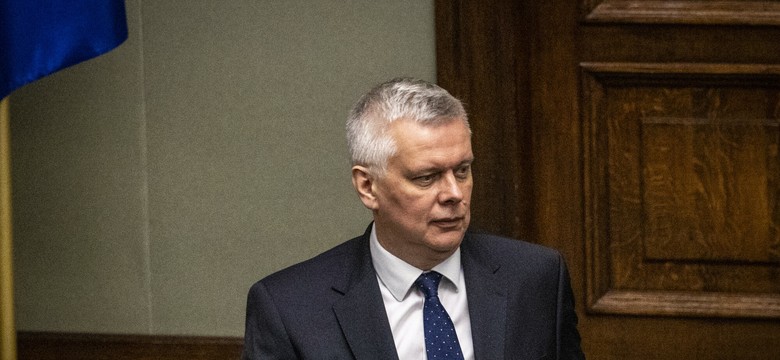 Coś dziwnego dzieje się nad Polską. Szef MSWiA wskazuje winnych