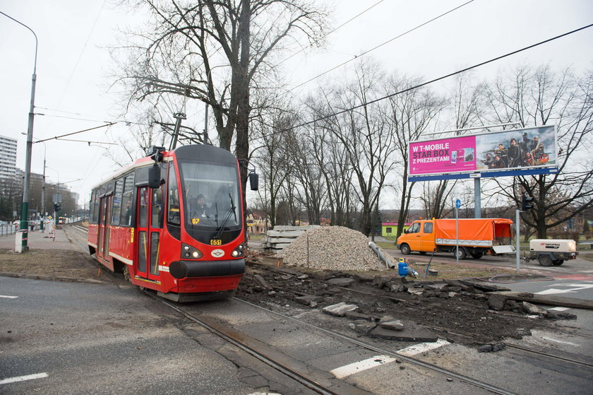 Katowice. Remont torowiska przy ul. Złotej