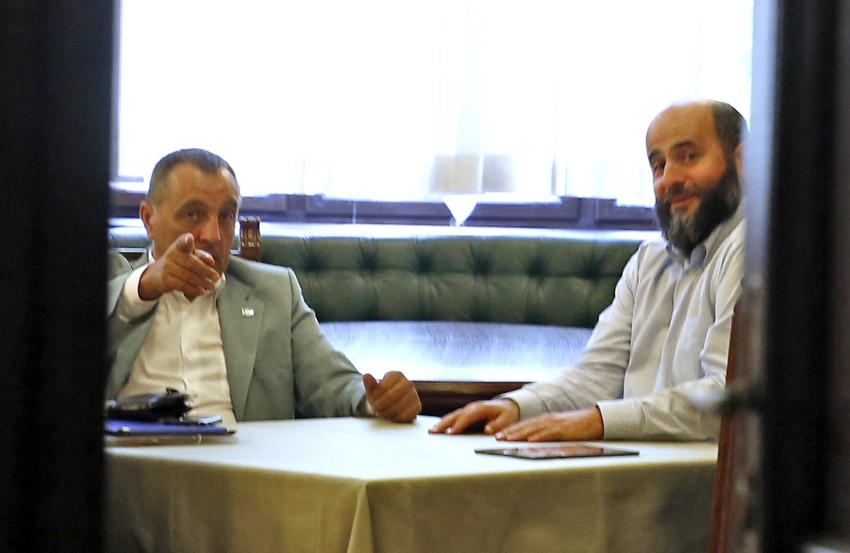 Zoran Živković i Muamer Zukorlić u skupštinskom restoranu