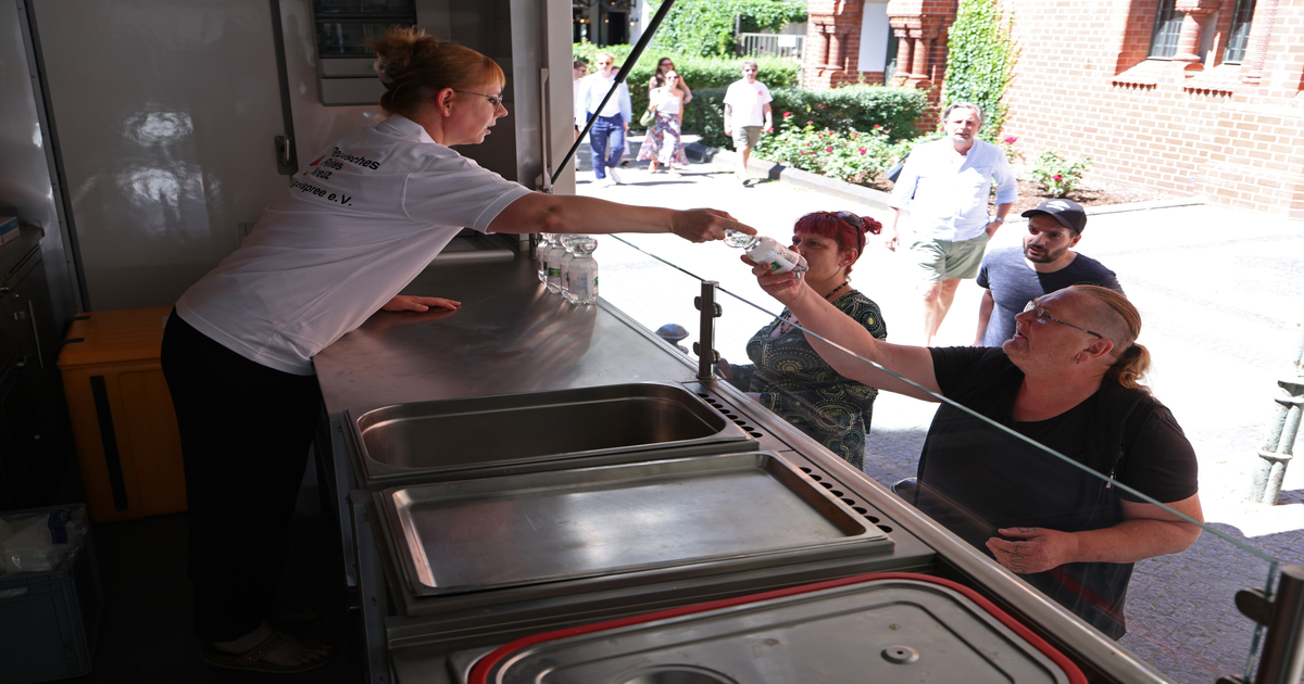 Deutsches Rotes Kreuz: Spenden brechen um zehn Millionen ein