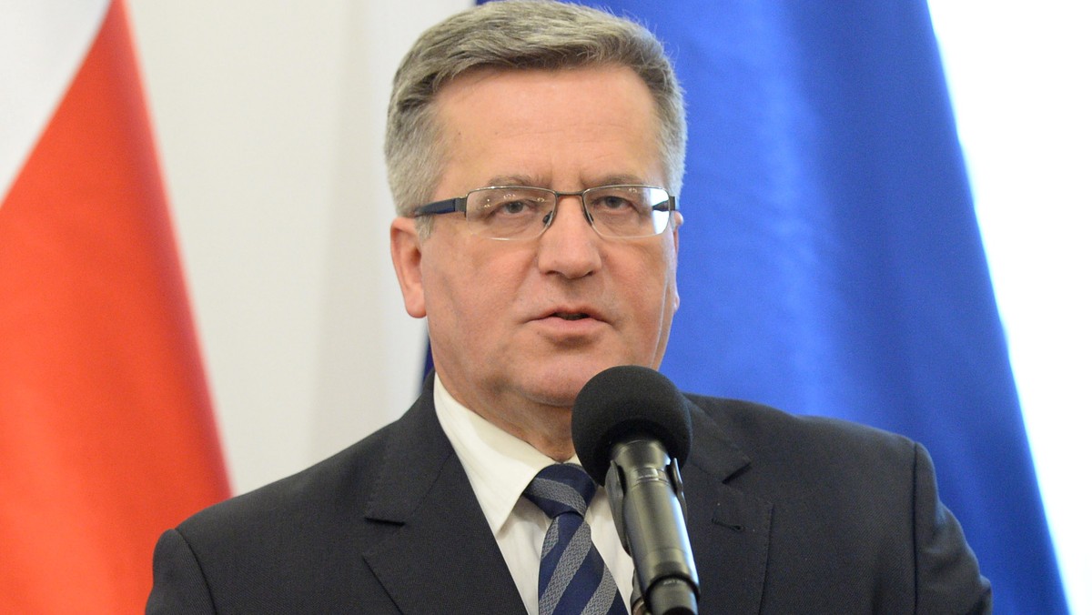 Prezydent Bronisław Komorowski w poniedziałek przedłużył do 15 marca 2015 r. misję polskich żołnierzy w Republice Środkowoafrykańskiej. Kontyngent nadal będzie liczył do 50 żołnierzy i pracowników wojska, głównie z Żandarmerii Wojskowej.