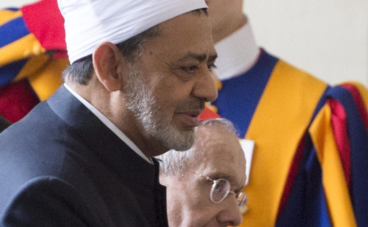 Kardynał Jean-Louis Tauran wita Ahmed al-Tajeba