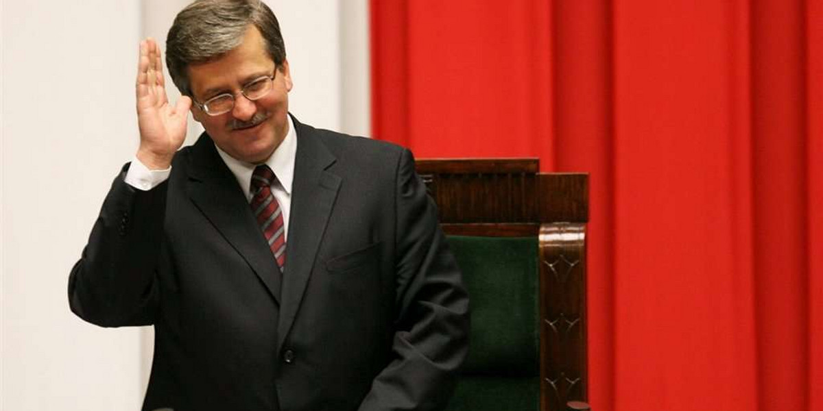 Komorowski bije Kaczyńskiego. Ma 70 procent