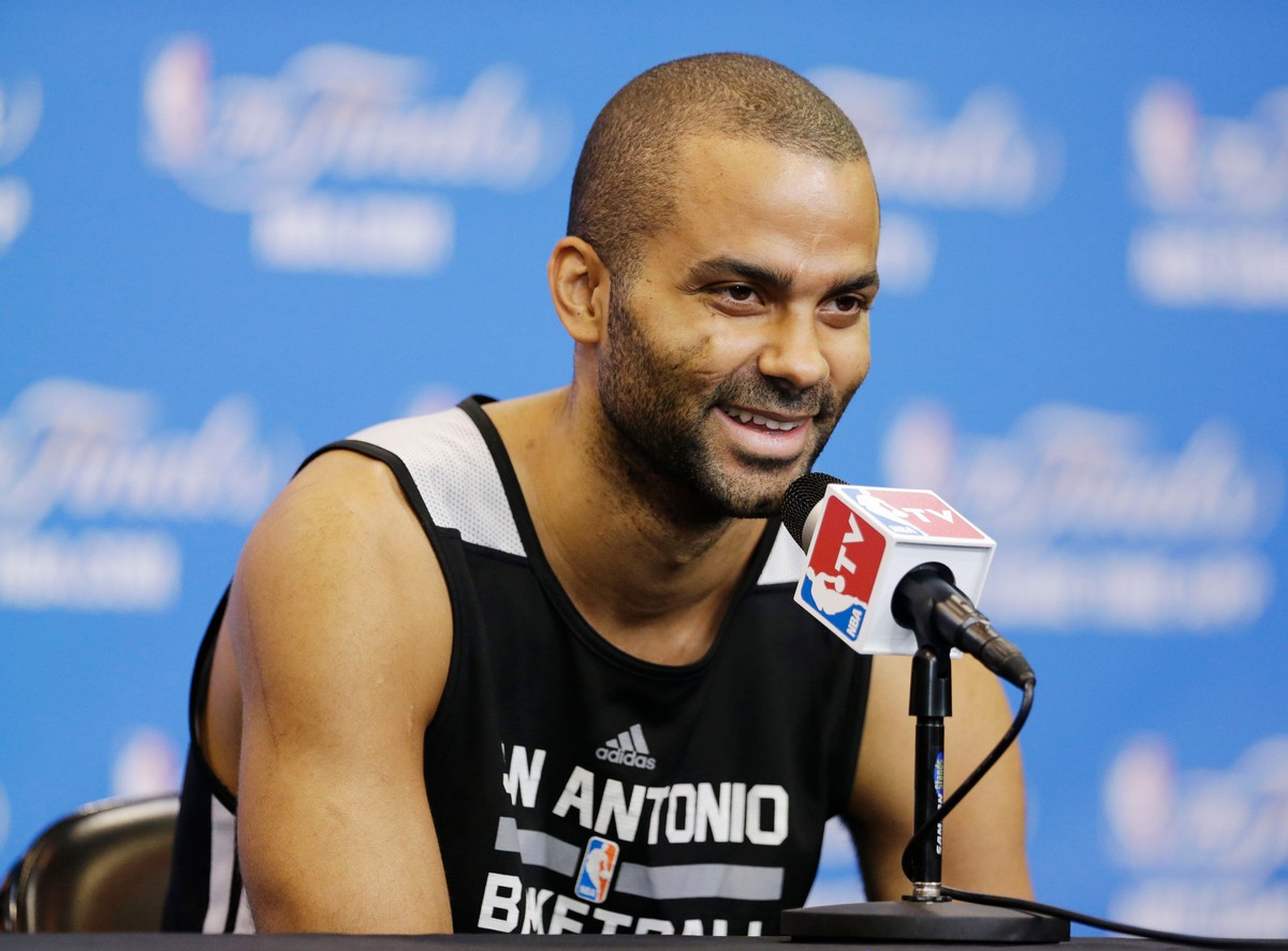 Liga NBA: Tony Parker zostaje w San Antonio Spurs