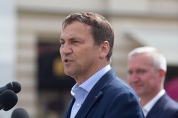 Przerwana konferencja Sikorskiego. "Nie zapraszałem panów, jesteście złodziejami"