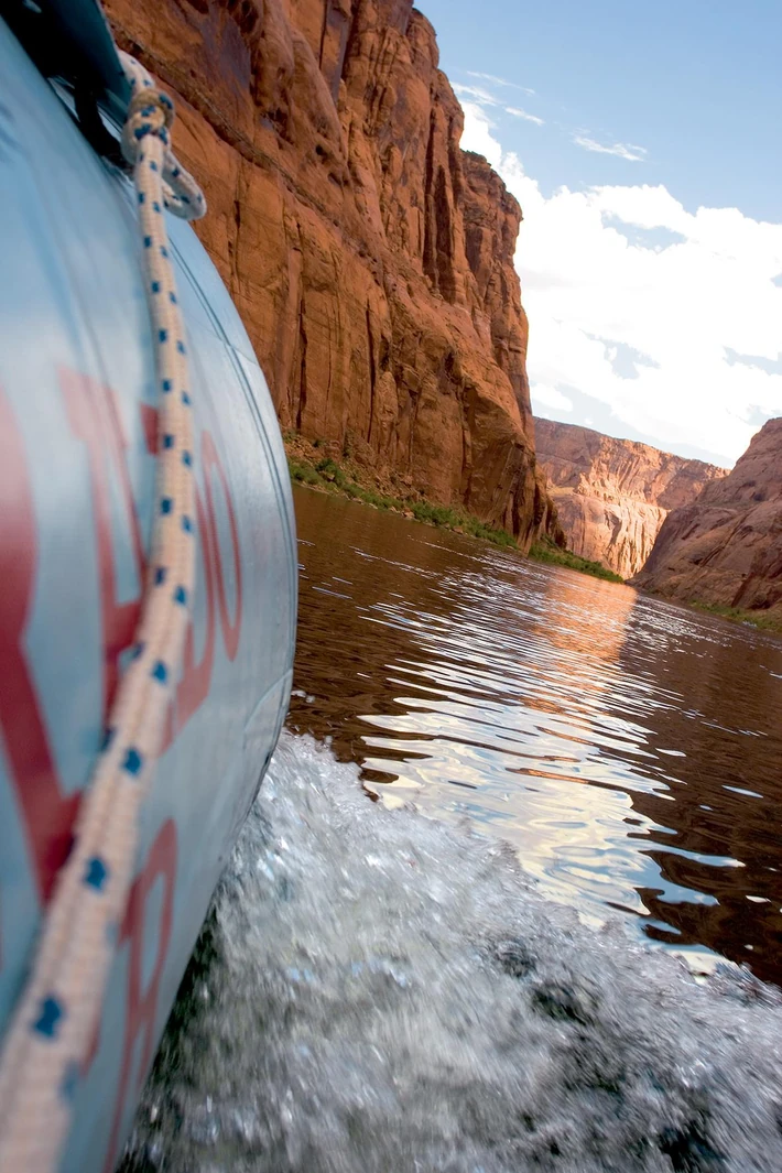 Grand Canyon: Water Rafting in the Colorado River