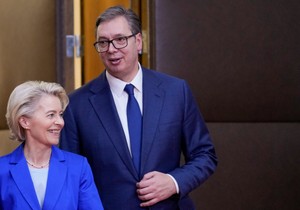 Usula fon der Lajen i Aleksandar Vučić
