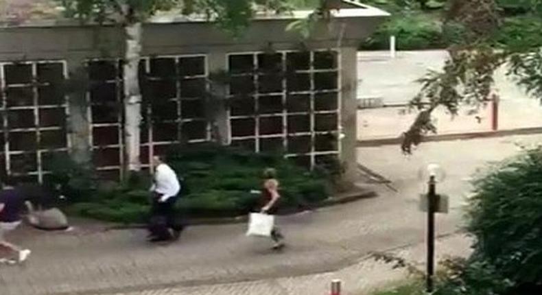 People running for help in the Munich Shopping Mall shooting