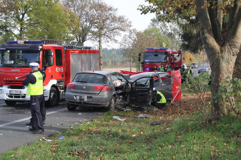 Tragedia na drodze. Jedna osoba nie żyje, dwie ranne