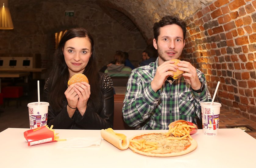 Spal tłuszcz po fast foodach