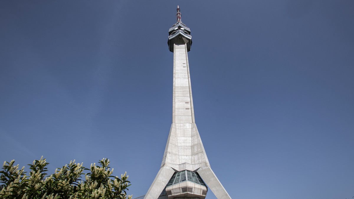 Avala toranj  