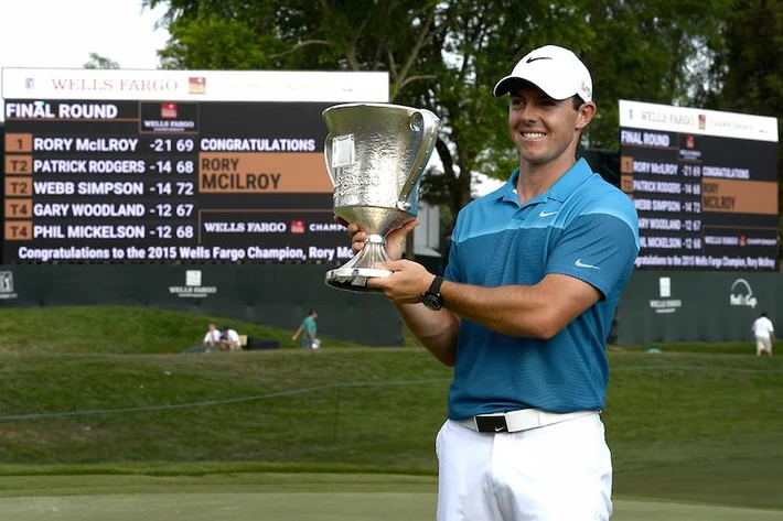 12. Rory McIlroy (golf) – 48.3 mln dolarów