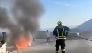 Zapalio se automobil na auto-putu u Crnoj Gori