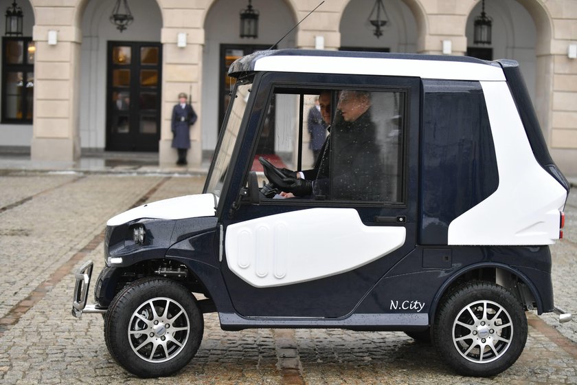 Podczas konferencji miał okazję wsiąść do kilku pojazdów