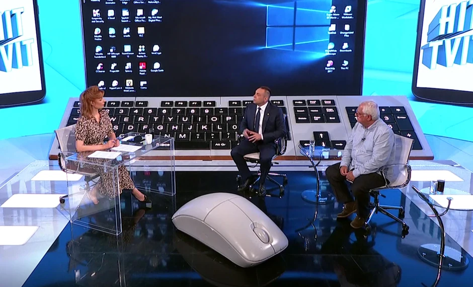 U emisiji Hit Tvit gostovali su Aleksandar Vulin i Božidar Spasić