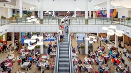 15.06.2025 czy dzisiaj jest niedziela handlowa? czy 15 czerwca sklepy i galerie będą otwarte? kiedy jest najbliższa niedziela handlowa? niedziele handlowe w 2025 roku kalendarz