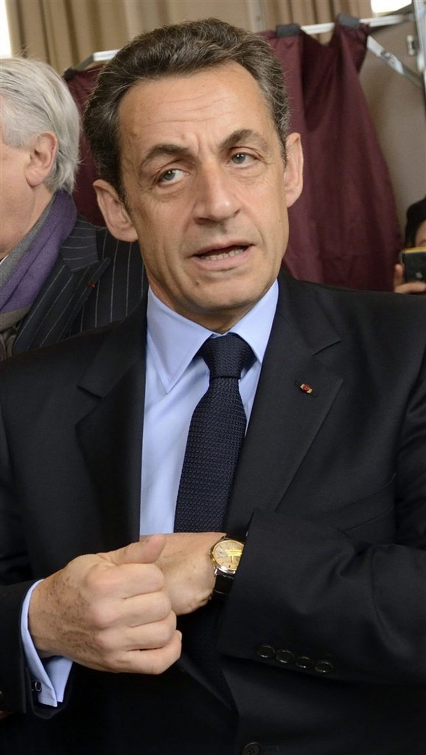 Adieu Sarkozy i Bruni? Bo Francuzi...