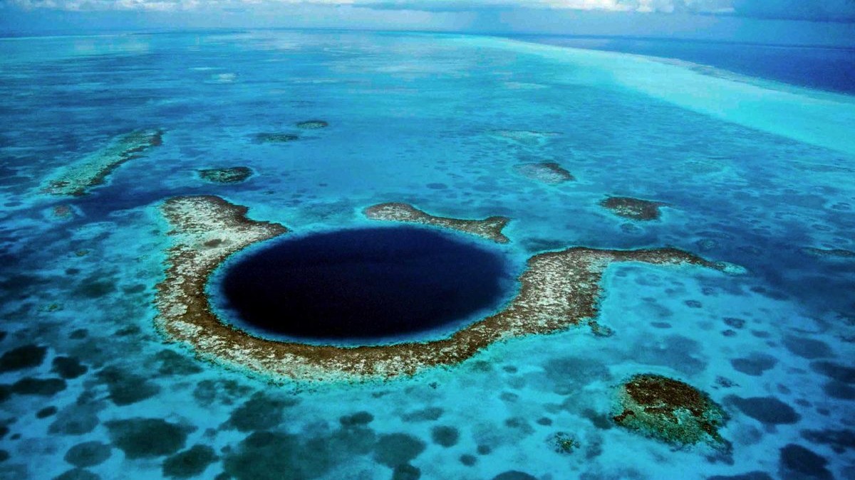 Veľká modrá diera, Belize.