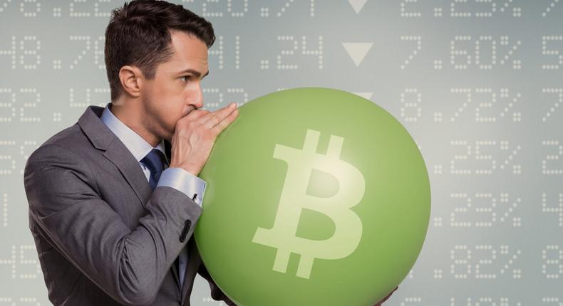 Bitcoin green balloon
