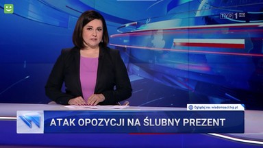 "Wiadomości" TVP podziwiają prezent ślubny wiceministra. Znaleźli "winowajcę"