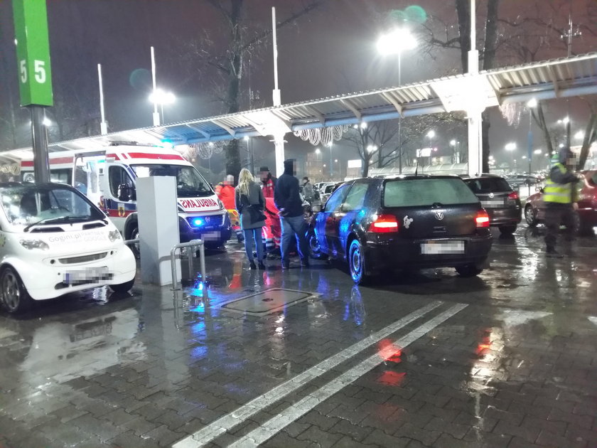 Przejechał dziecko na parkingu Manufaktury w Łodzi. Chłopiec ze złamaną nogą przeszedł operację w szpitalu Centrum Kliniczno-Dydaktycznego w Łodzi.