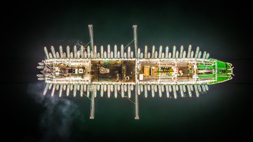 Kineski brod za lov lignji 