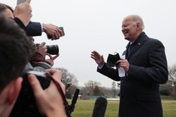 Biden wykluczył wysłanie żołnierzy na Ukrainę. "Ta opcja nie jest na stole"