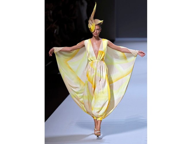 Issey Miyake: kolekcja ready-to-wear na wiosnę-lato 2012