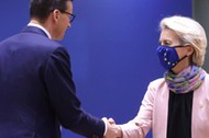 Mateusz Morawiecki i Ursula von der Leyen