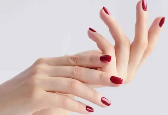 Manicure hybrydowy w 20 minut? Tak! Przełom w stylizacji paznokci