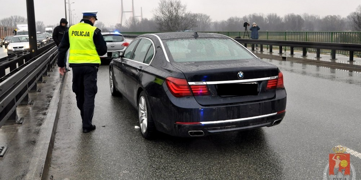 Pościg za skradzionym BMW