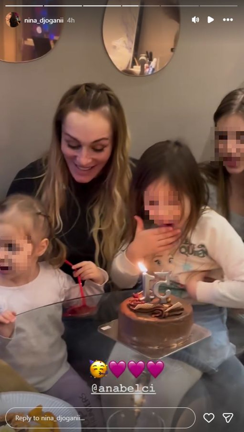 Nina Đogani, objava