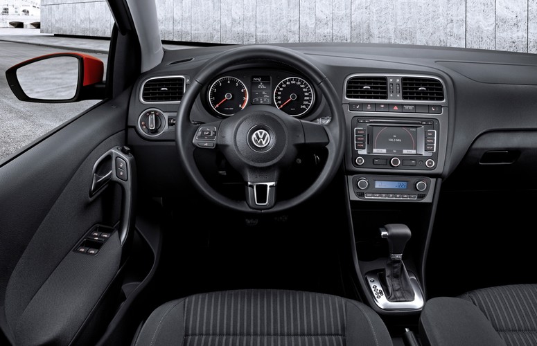 W przestrzeni na nogi udało się obniżyć stopień deformacji przy zderzeniu czołowym aż o 50 proc.! Przy zderzeniu bocznym nadwozie jest twardsze o 20 proc.