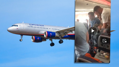 Rosjanin dźgał pasażera widelcem w samolocie. "Słyszał głosy"