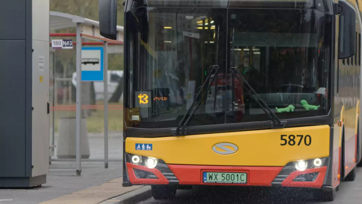 Autobus miejski w Warszawie - zdj. ilustracyjne