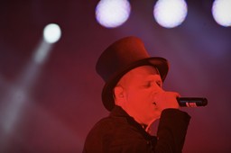 Muzycy na wojnie z populistami